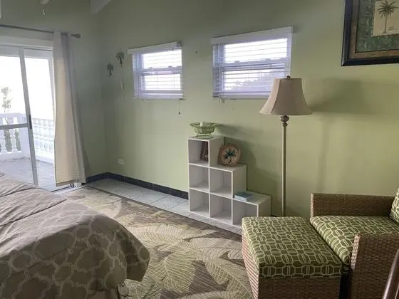 House 3 Bedrooms