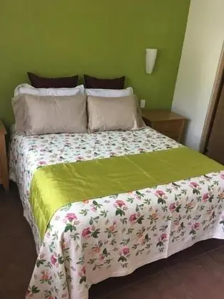 City Tek Büyük Yataklı Oda