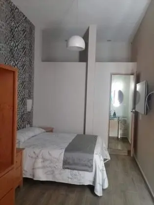 Comfort Tek Büyük Yataklı Oda