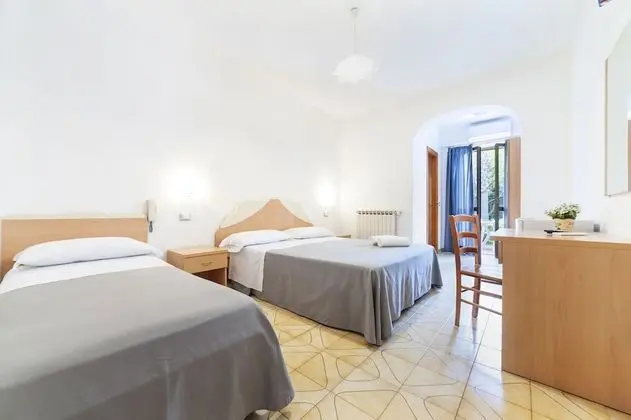 Comfort Üç Kişilik Oda