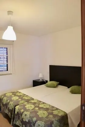 Superior Apart Daire, Nehir Manzaralı