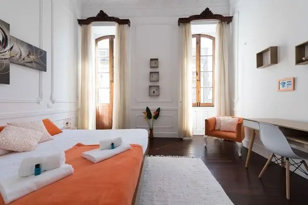 Deluxe Tek Büyük Yataklı Oda, Özel Banyo, Şehir Manzaralı