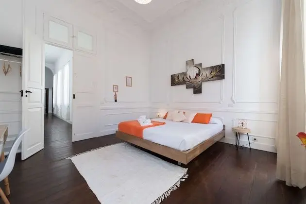 Exclusive Tek Büyük Yataklı Oda, Özel Banyo, Şehir Manzaralı (External Bath)