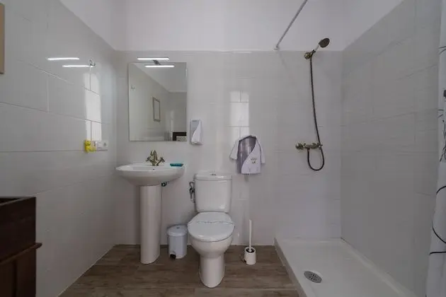 Tek Büyük Yataklı Oda, Özel Banyo (External Bath)