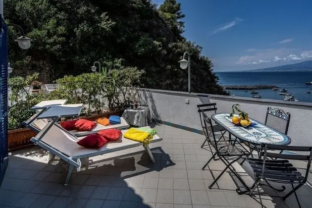 Apart Daire, 2 Yatak Odası, Veranda, Deniz Manzaralı