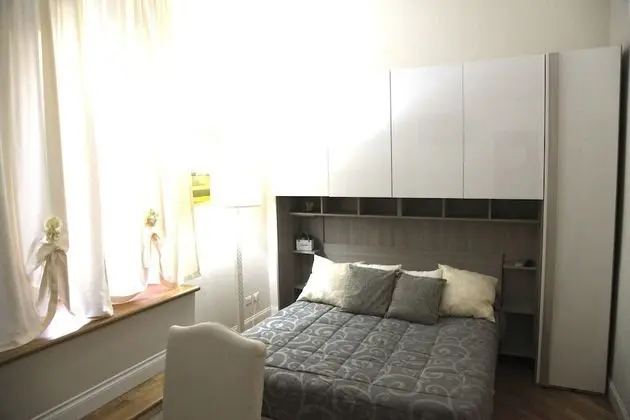 Business Tek Büyük Yataklı Oda