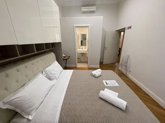 Comfort Tek Büyük Yataklı Oda