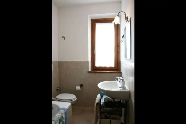 Apart Daire, 5 Yatak Odası, Sigara İçilmez