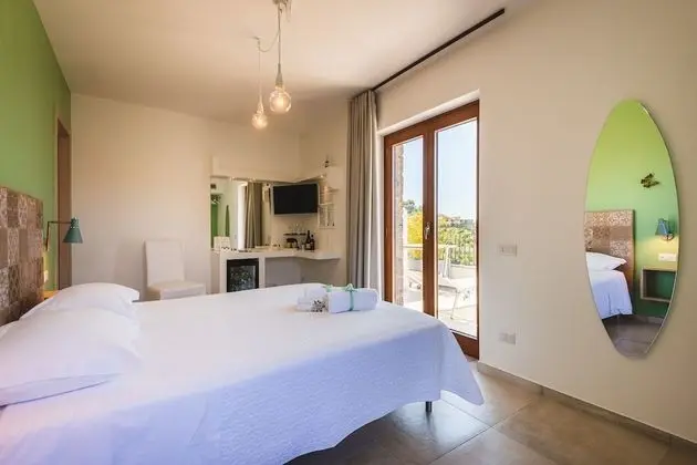 Deluxe Tek Büyük Yataklı Oda (Procida )