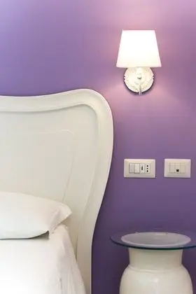 Tek Büyük Yataklı Oda (Capri)