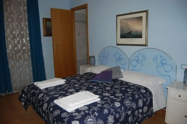 Superior Tek Büyük Yataklı Oda, Banyolu/Duşlu