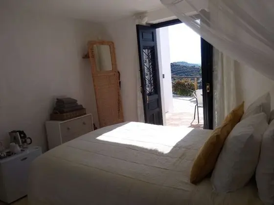 Traditional Tek Büyük Yataklı Oda, 1 Çift Kişilik Yatak, Dağ Manzaralı