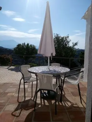 Traditional Tek Büyük Yataklı Oda, 1 Çift Kişilik Yatak, Dağ Manzaralı