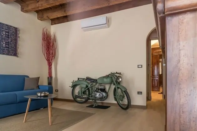 Luxury Oda, 1 Büyük (Queen) Boy Yatak ve Çekyat