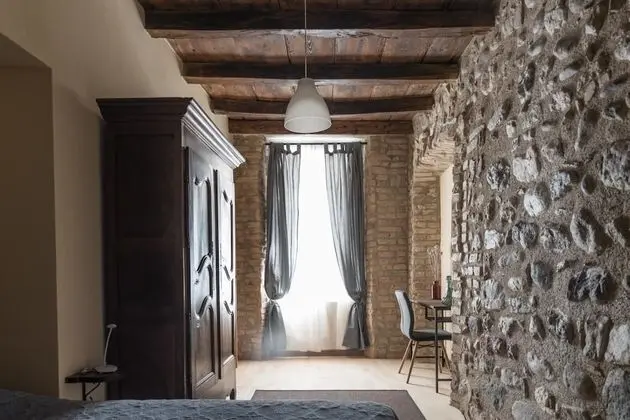 Luxury Oda, 1 Büyük (Queen) Boy Yatak ve Çekyat