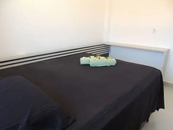 Casa com 3 Quartos em Condomínio Geriba