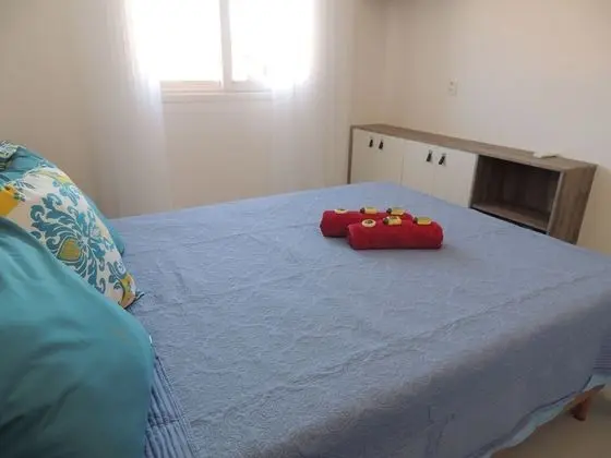 Casa com 3 Quartos em Condomínio Geriba