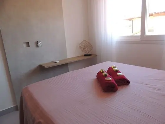 Casa com 3 Quartos em Condomínio Geriba