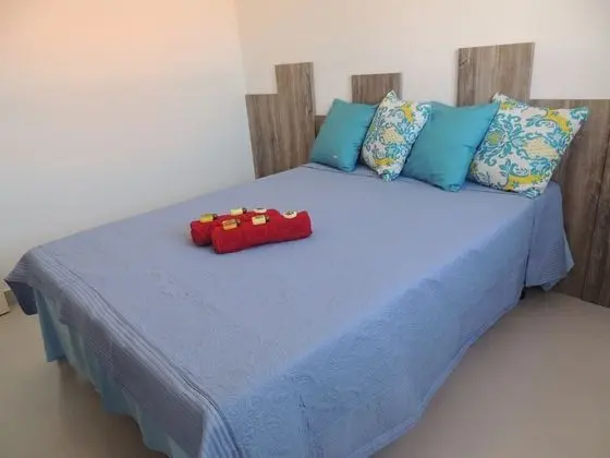 Casa com 3 Quartos em Condomínio Geriba