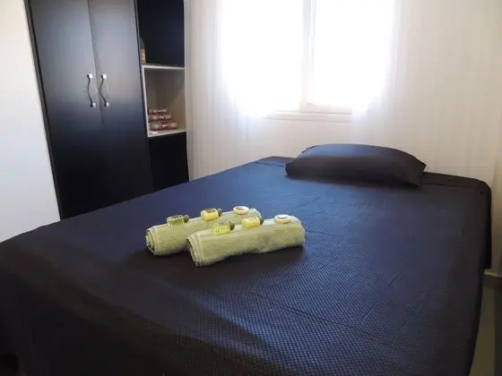 Casa com 3 Quartos em Condomínio Geriba