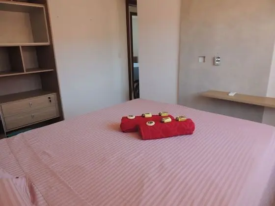 Casa com 3 Quartos em Condomínio Geriba