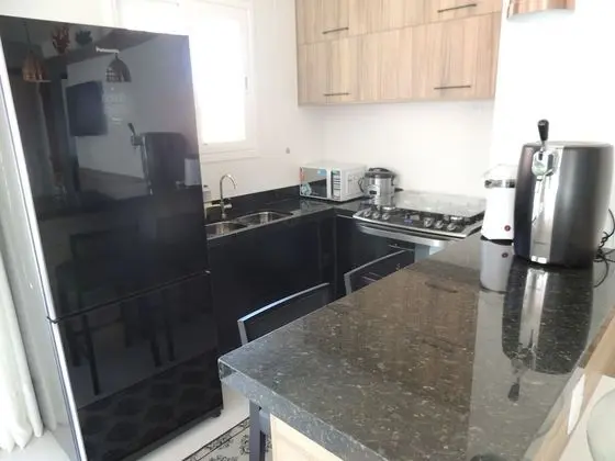 Casa com 3 Quartos em Condomínio Geriba