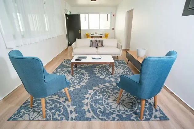 Casa Condado Residences 8