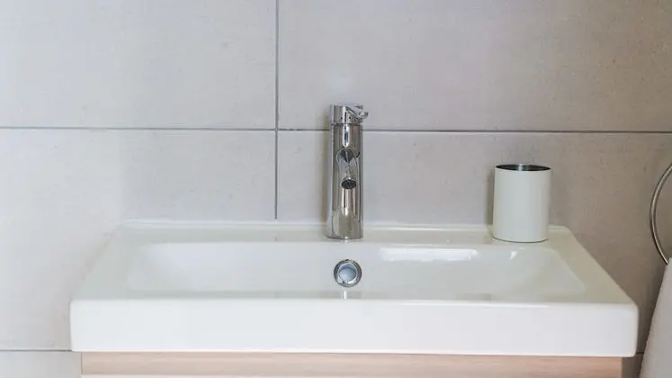 Basic Tek Büyük veya İki Ayrı Yataklı Oda (Chiado)