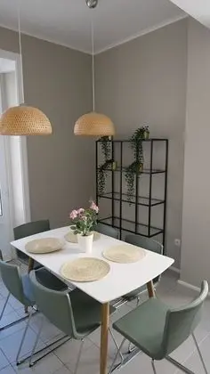 Basic Tek Büyük veya İki Ayrı Yataklı Oda (Chiado)