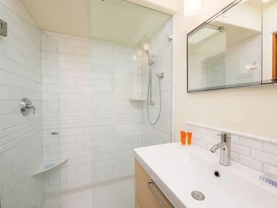 Ev (Casa Contenta - Charming East Side Fa)