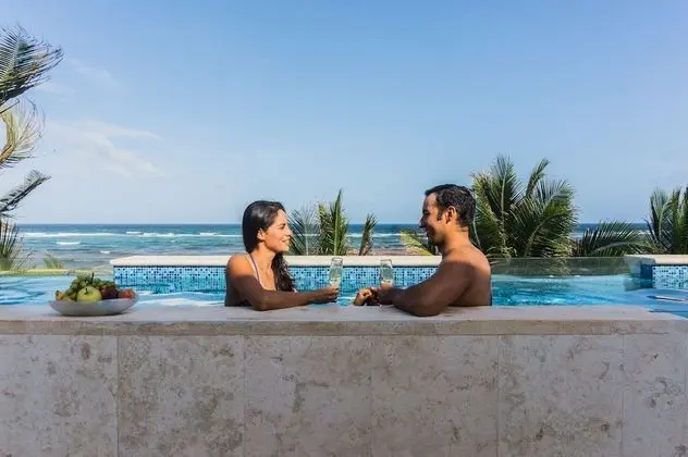 Çatı Katı Süiti (Penthouse), Okyanus Manzaralı