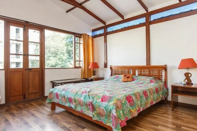 Deluxe Kır Evi