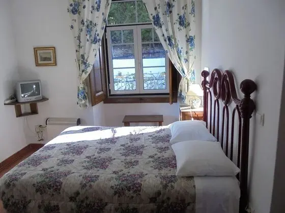 Traditional Üç Kişilik Oda (1)