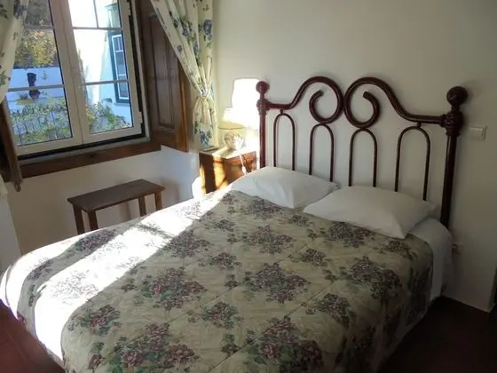 Traditional Üç Kişilik Oda (1)