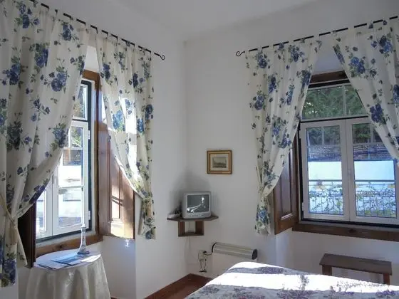 Traditional Üç Kişilik Oda (1)