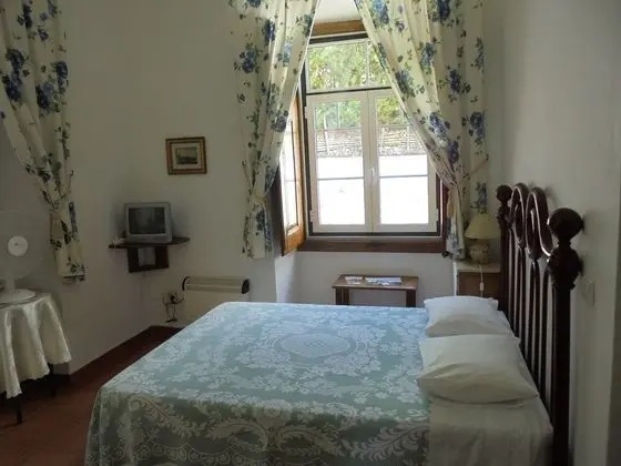 Traditional Üç Kişilik Oda (1)