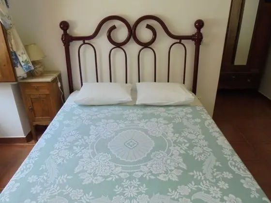 Traditional Üç Kişilik Oda (1)