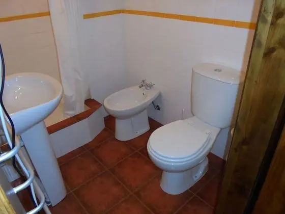 Traditional Üç Kişilik Oda (1)