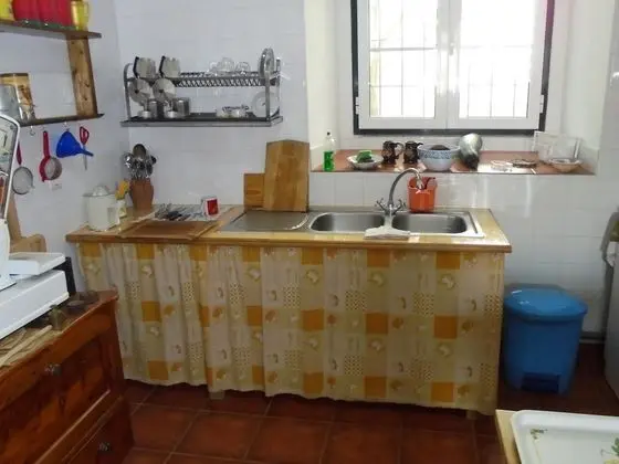 Traditional Üç Kişilik Oda (1)