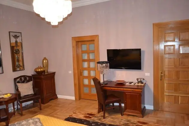 Standard Tek Büyük Yataklı Oda