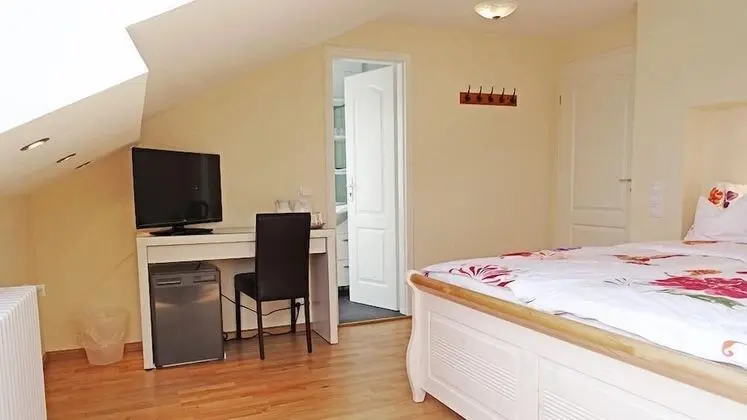 Tek Büyük Yataklı Oda, 1 Çift Kişilik Yatak (2.1)