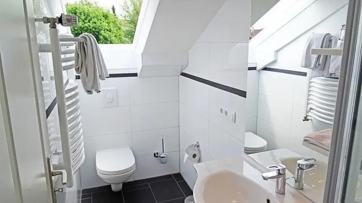 Tek Kişilik Oda, 1 Tek Kişilik Yatak (10)