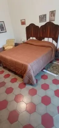 Tek Büyük veya İki Ayrı Yataklı Oda (Matrimoniale Spaziosa)