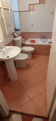 Tek Büyük veya İki Ayrı Yataklı Oda (Matrimoniale Spaziosa)