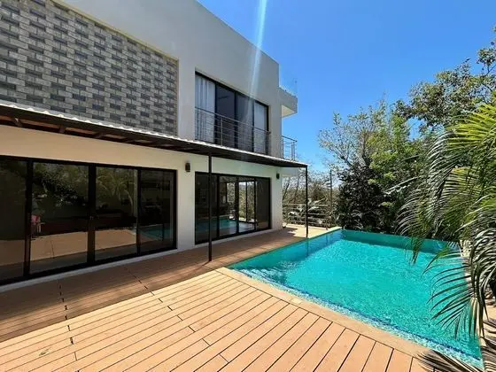 Ev, 4 Yatak Odası, Balkon