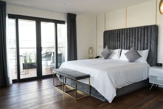 JUNIOR SUITE KING TERRAZA