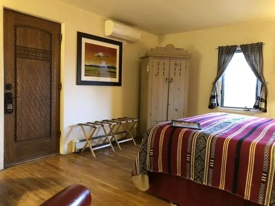 Romantic Oda, 1 En Büyük (King) Boy Yatak (Corazon Room -King Bed)