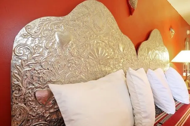 Romantic Oda, 1 En Büyük (King) Boy Yatak (Corazon Room -King Bed)