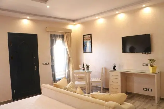 Luxury Tek Büyük Yataklı Oda