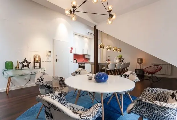 Design Çatı Katı (Loft), 2 Yatak Odası, 2 Banyolu, Şehir Manzaralı